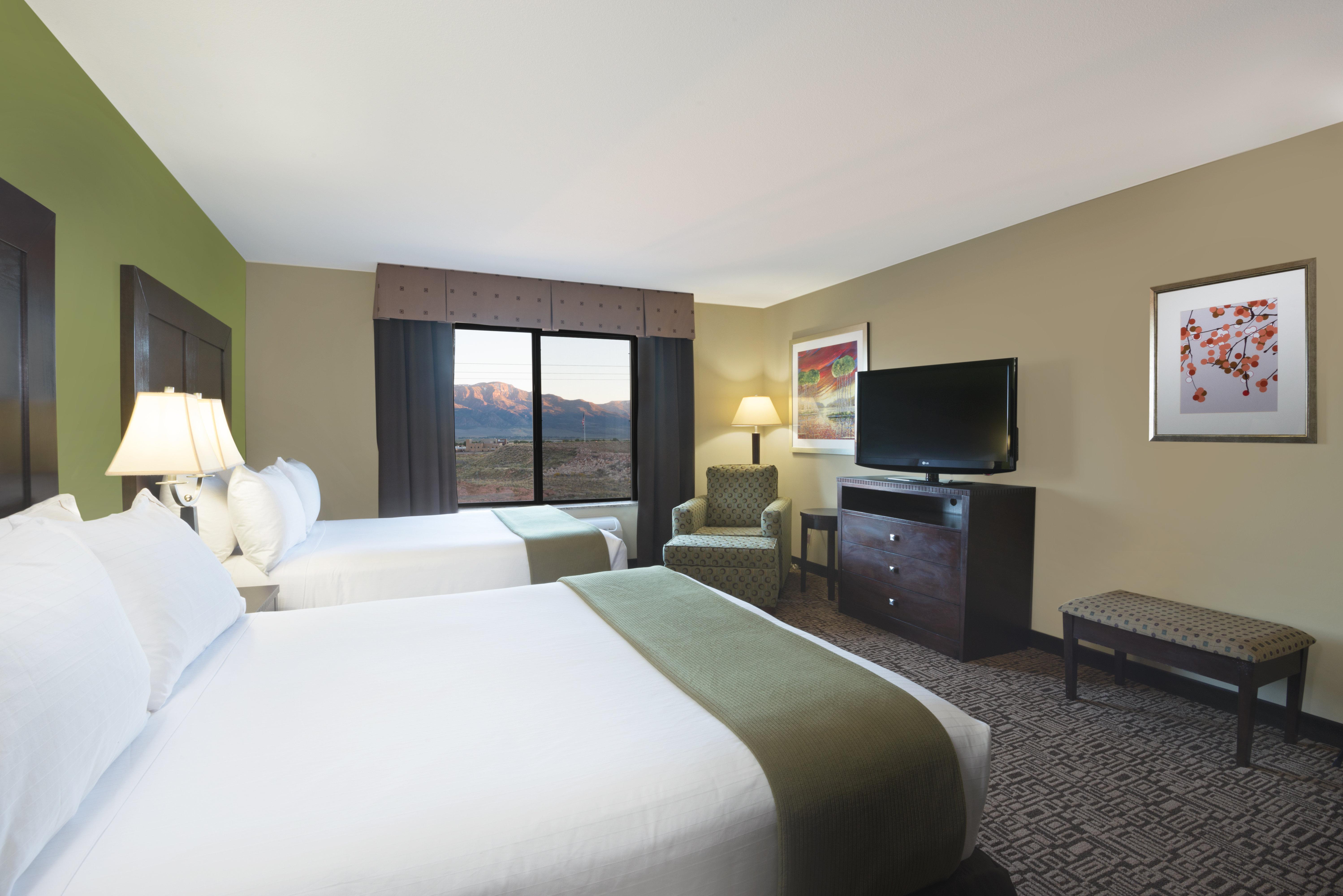 Holiday Inn Express Richfield By Ihg Екстер'єр фото