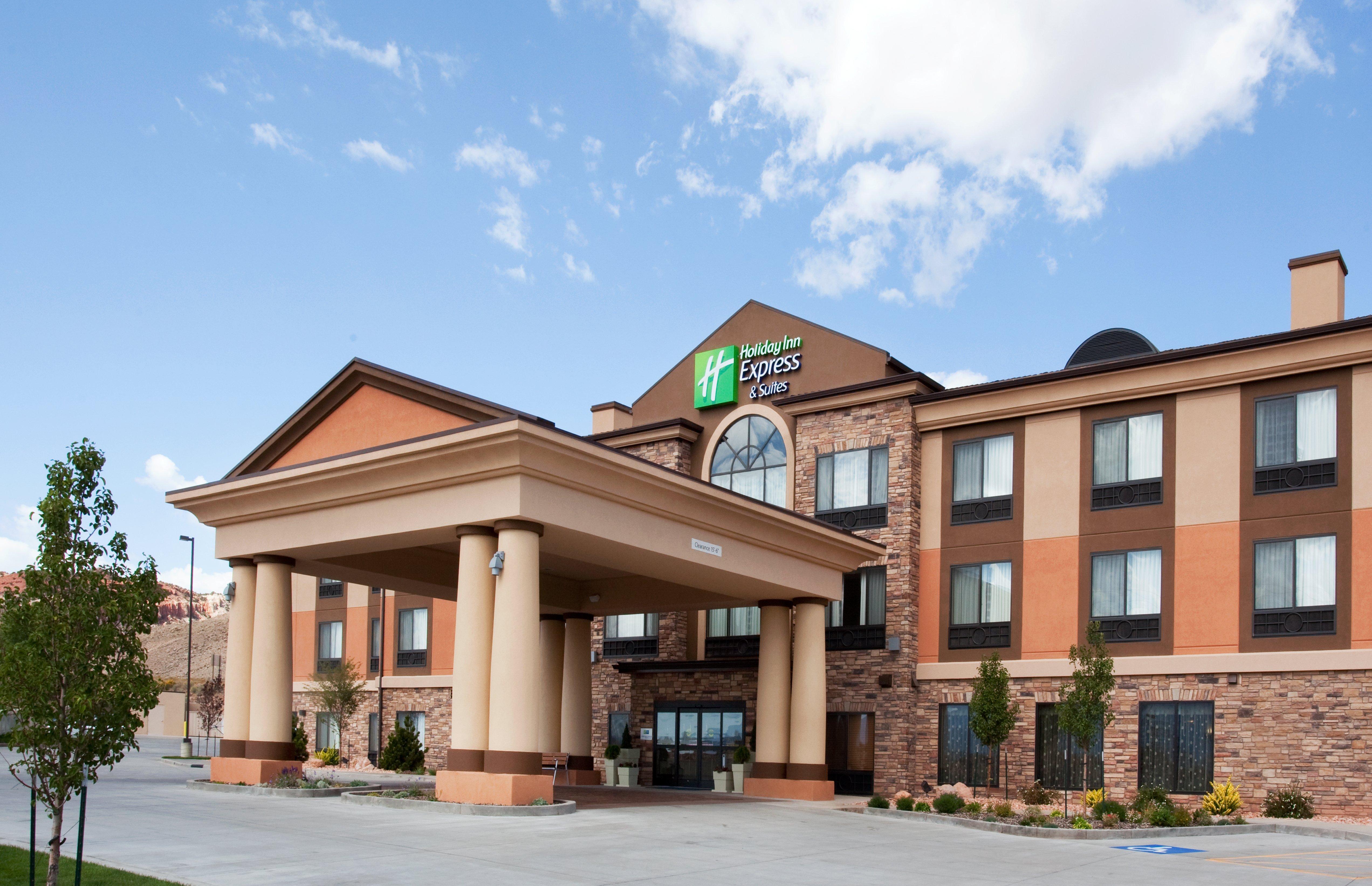 Holiday Inn Express Richfield By Ihg Екстер'єр фото