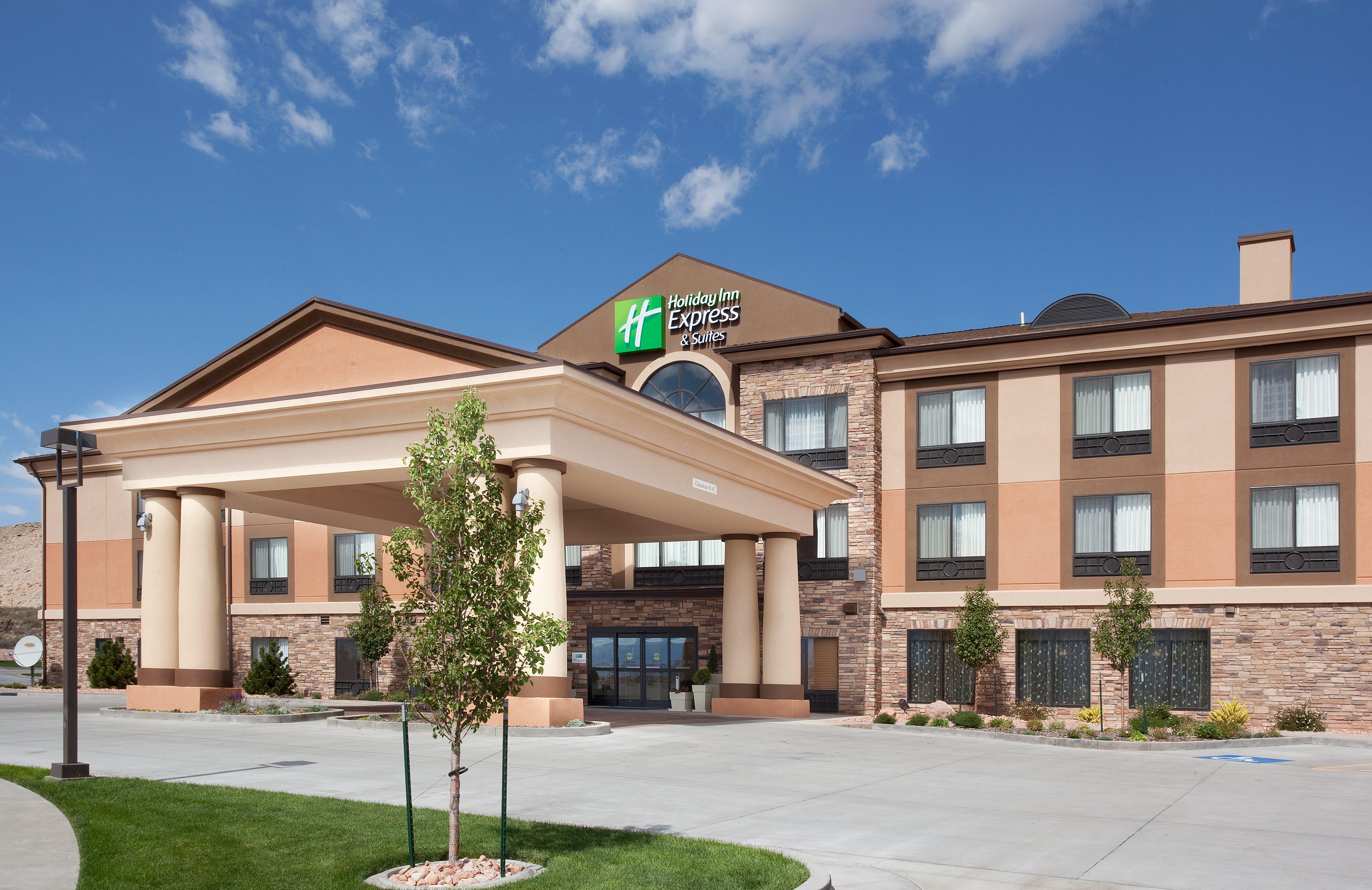 Holiday Inn Express Richfield By Ihg Екстер'єр фото